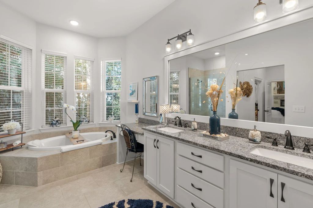 34 of 65 - 78 E Grizzly Street, Freeport, FL