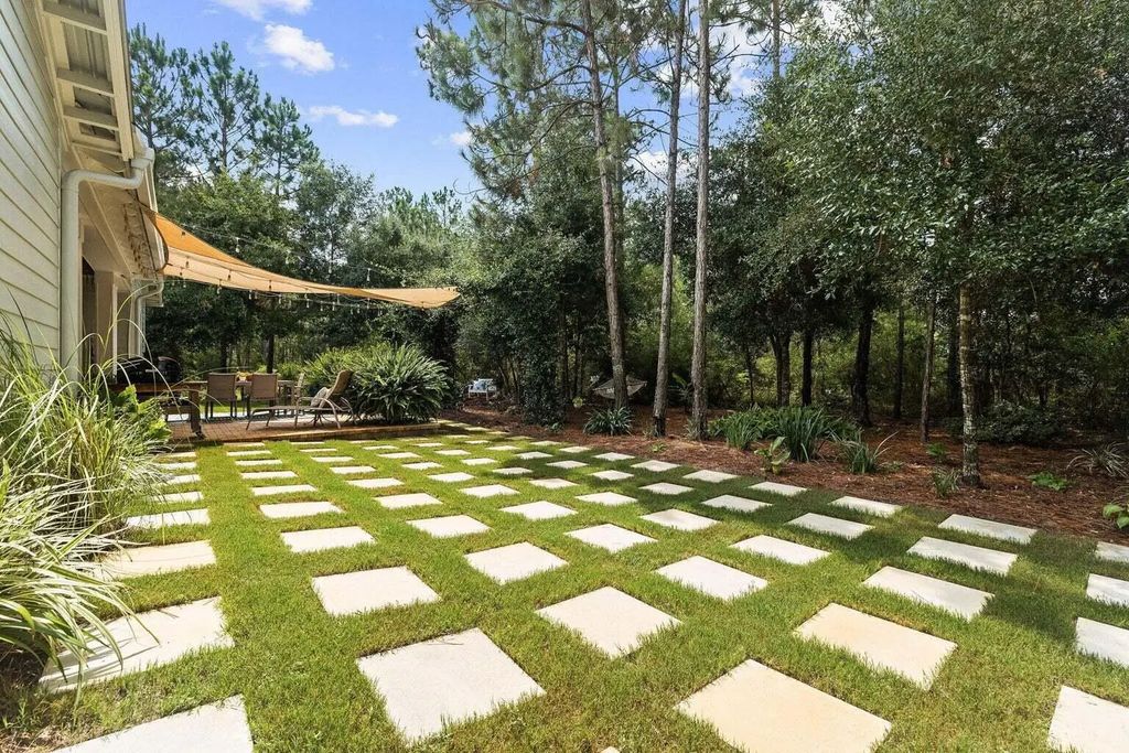 46 of 65 - 78 E Grizzly Street, Freeport, FL