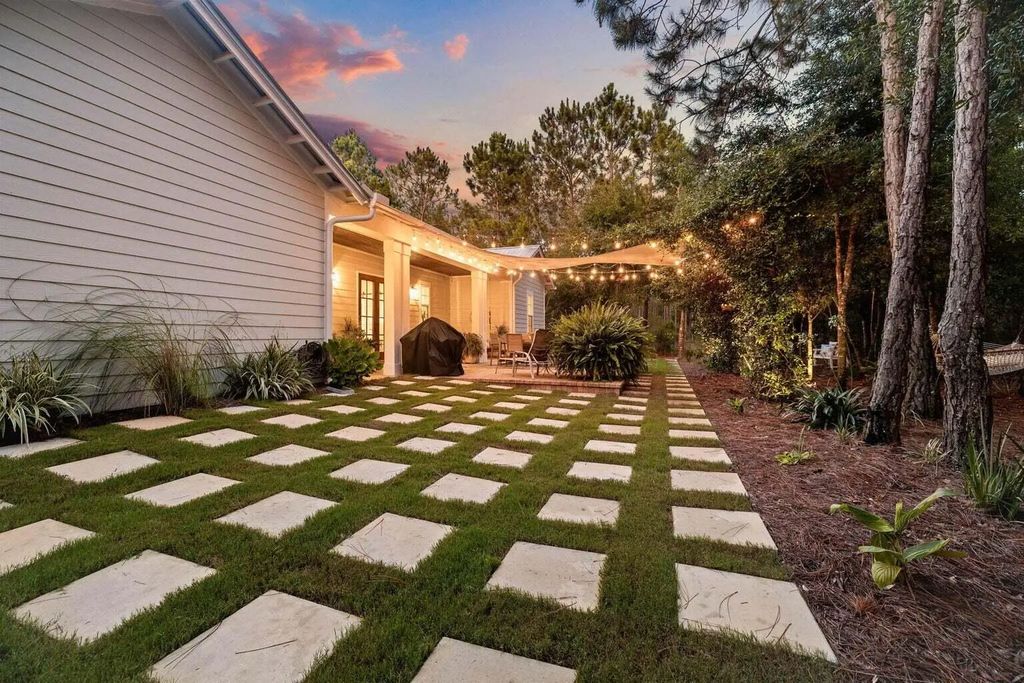 50 of 65 - 78 E Grizzly Street, Freeport, FL