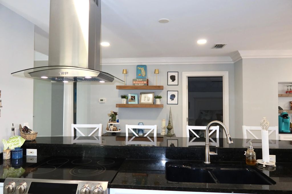 10 of 46 - 6611 S Lagoon Drive, Panama City Beach, FL
