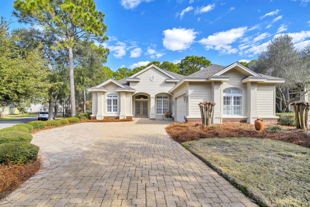 381 Grassy Cove, Destin
