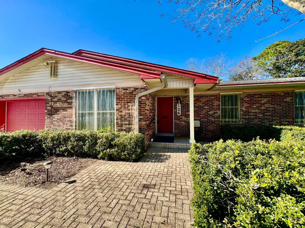 126 Ne Walton Drive, Fort Walton Beach