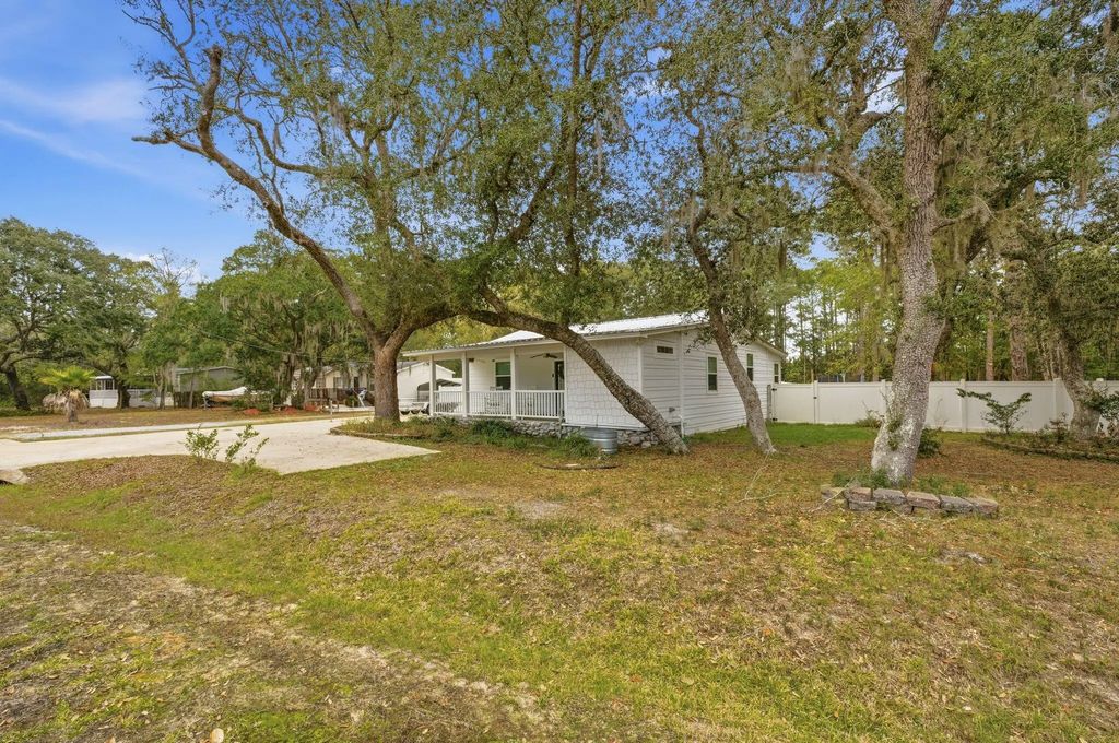 15 of 21 - 85 Marsh Drive, Freeport, FL