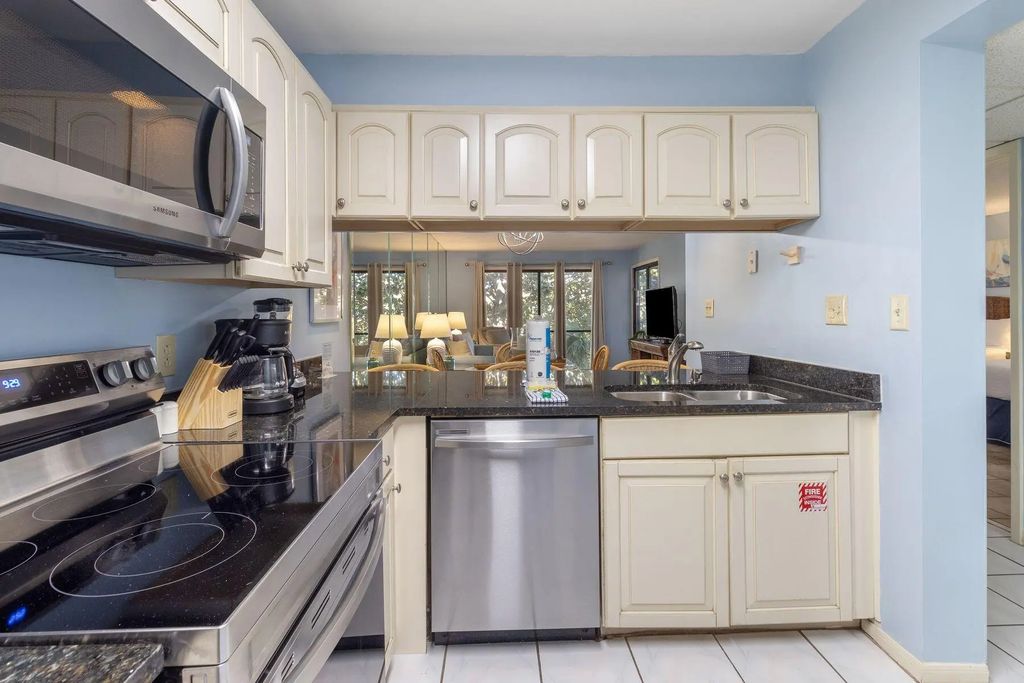 18 of 40 - 520 N Richard Jackson Boulevard 1607, Panama City Beach, FL