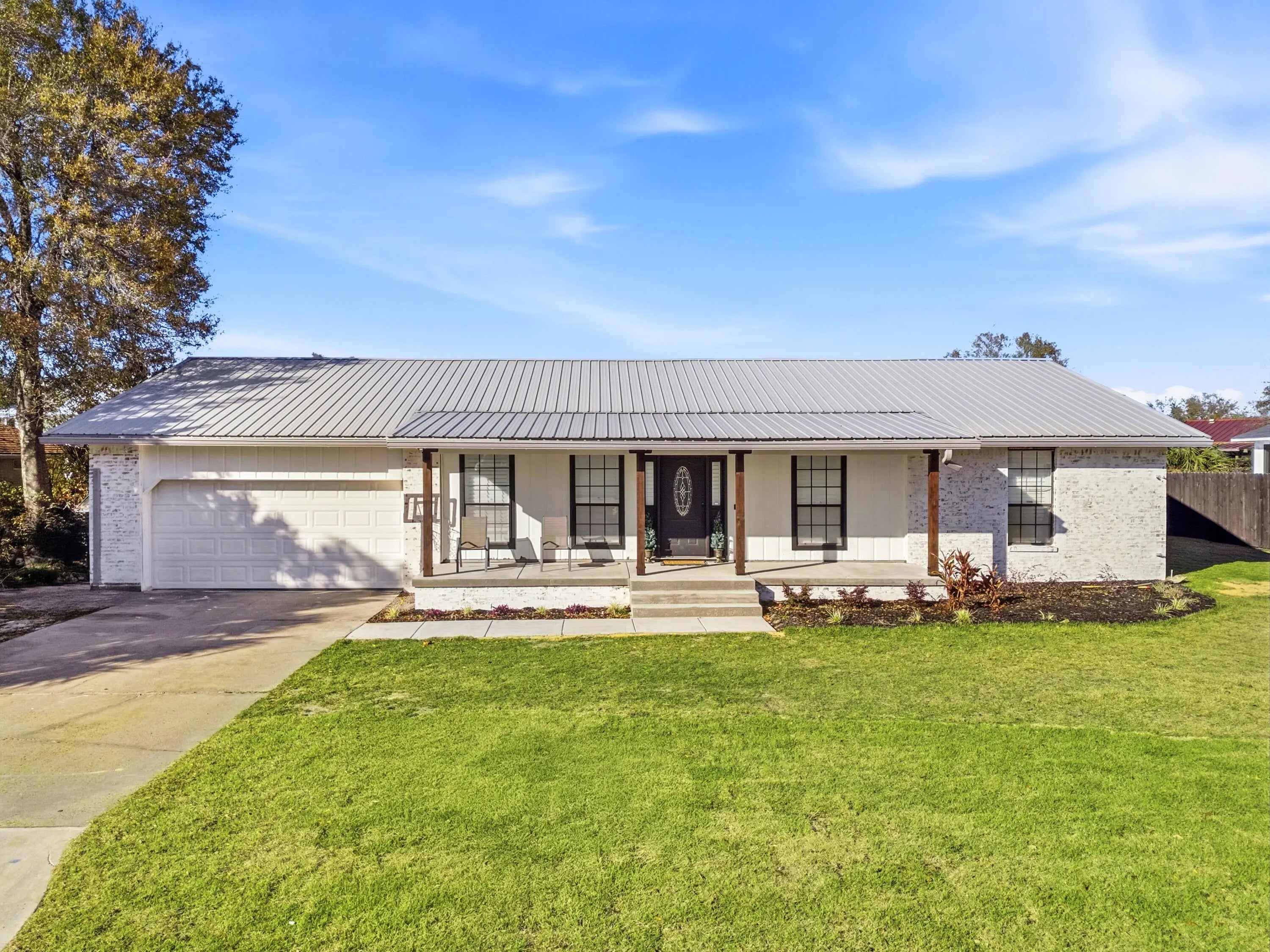 1218 Tuscany Road, Panama City