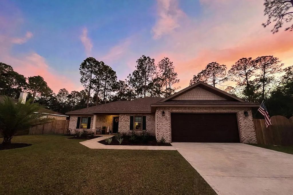 7133 Leisure Street, Navarre