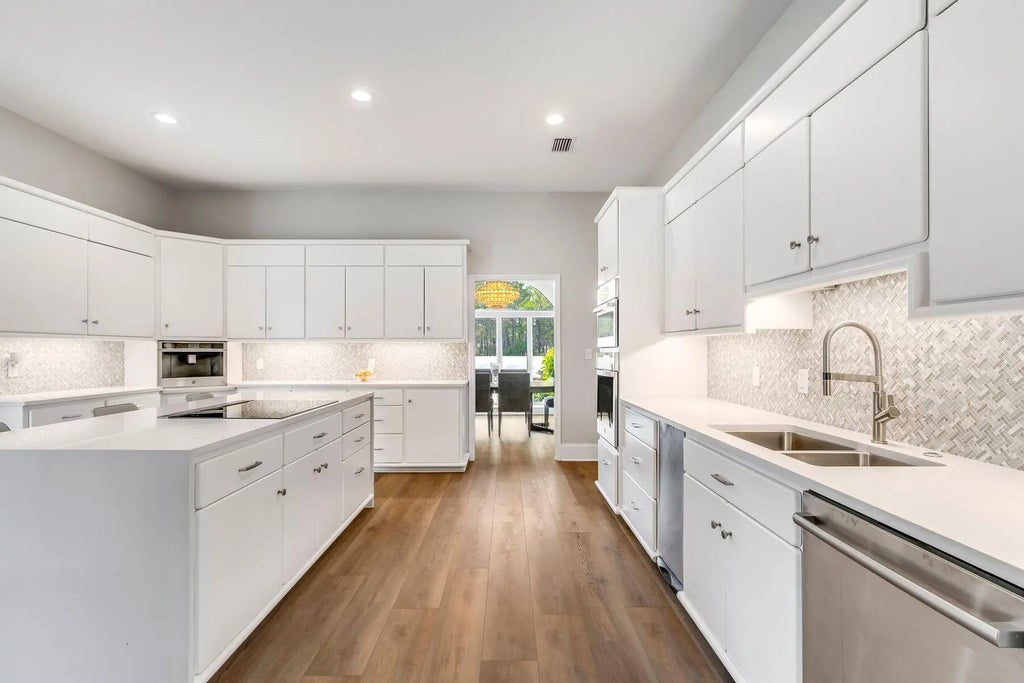 19 of 88 - 820 Gulf View Drive, Panama City Beach, FL