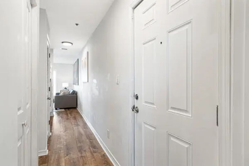 8 of 34 - 3191 Scenic Highway 98 310, Destin, FL