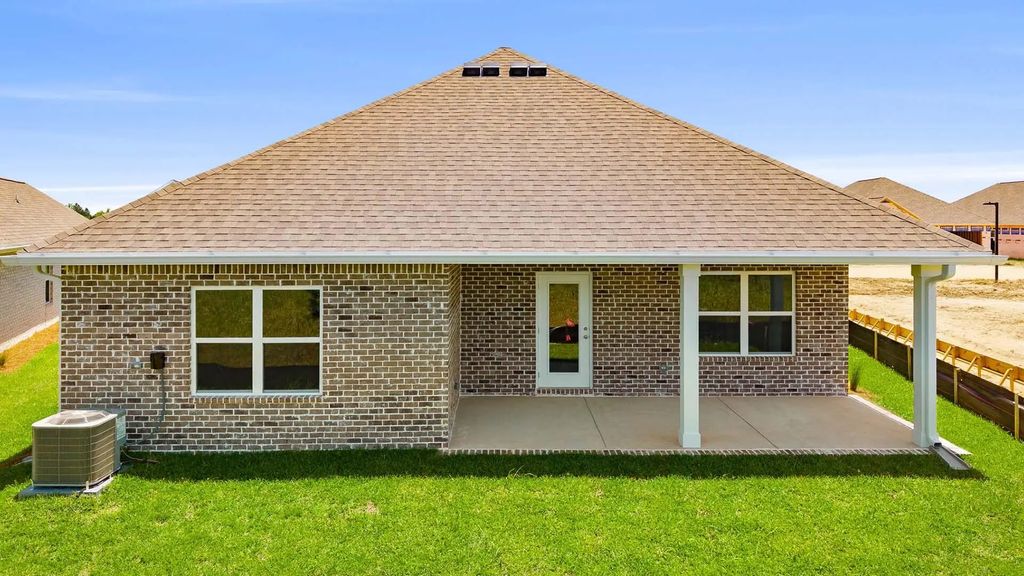 32 of 35 - 82 E Gray Owl Drive, Freeport, FL
