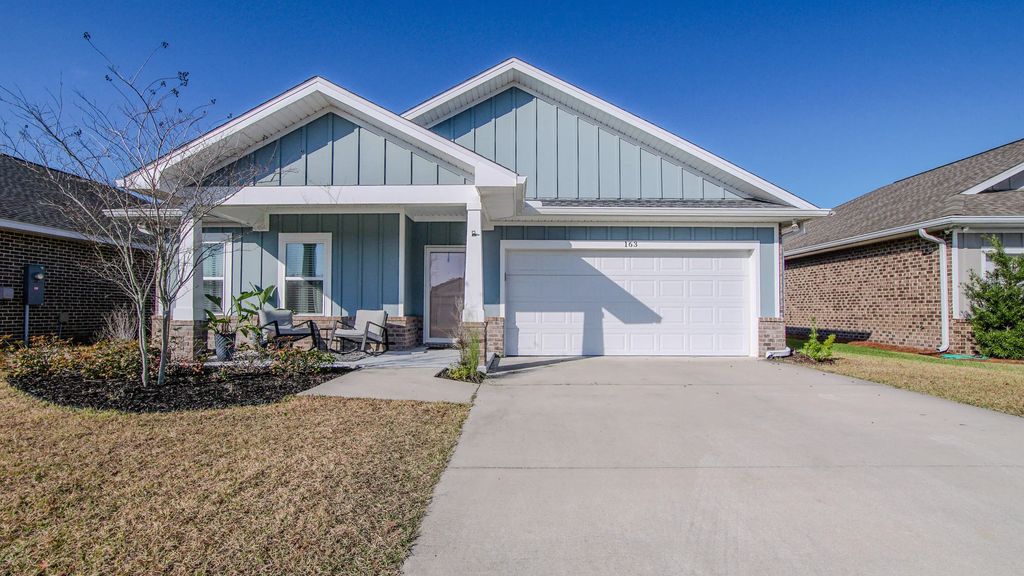 163 Drews Lane, Panama City