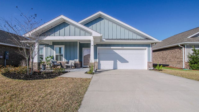 Photo of Listing #994207