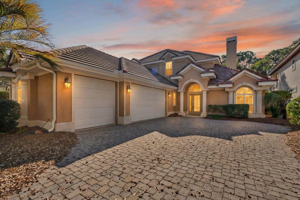 298 Ketch Court, Destin