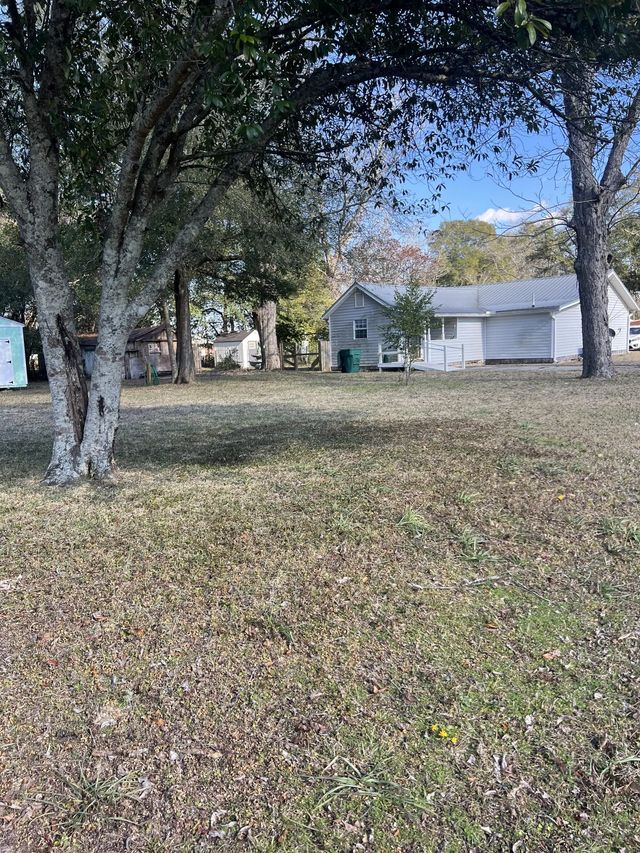 Photo of Listing #994221