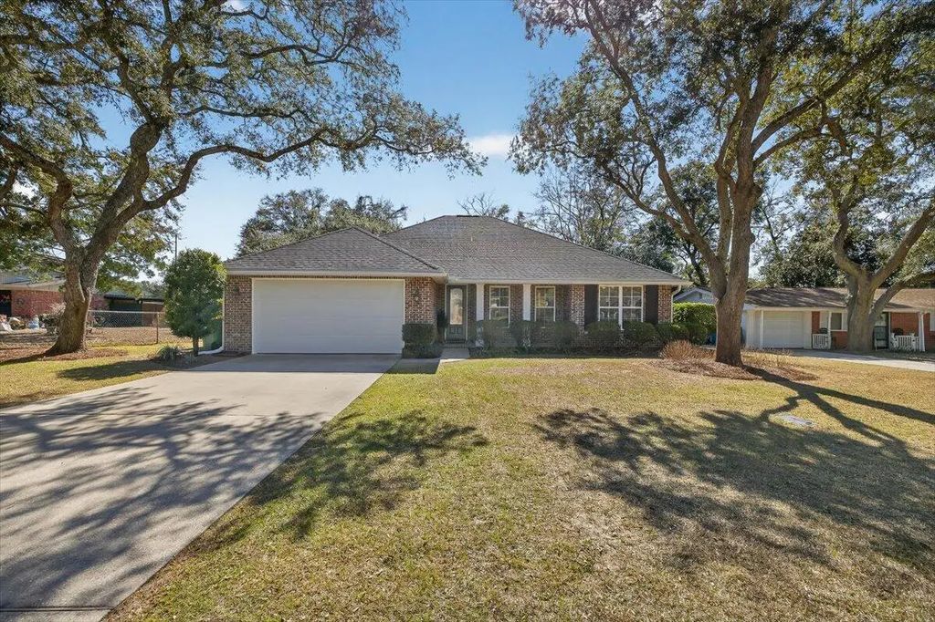 1404 28th Street, Niceville