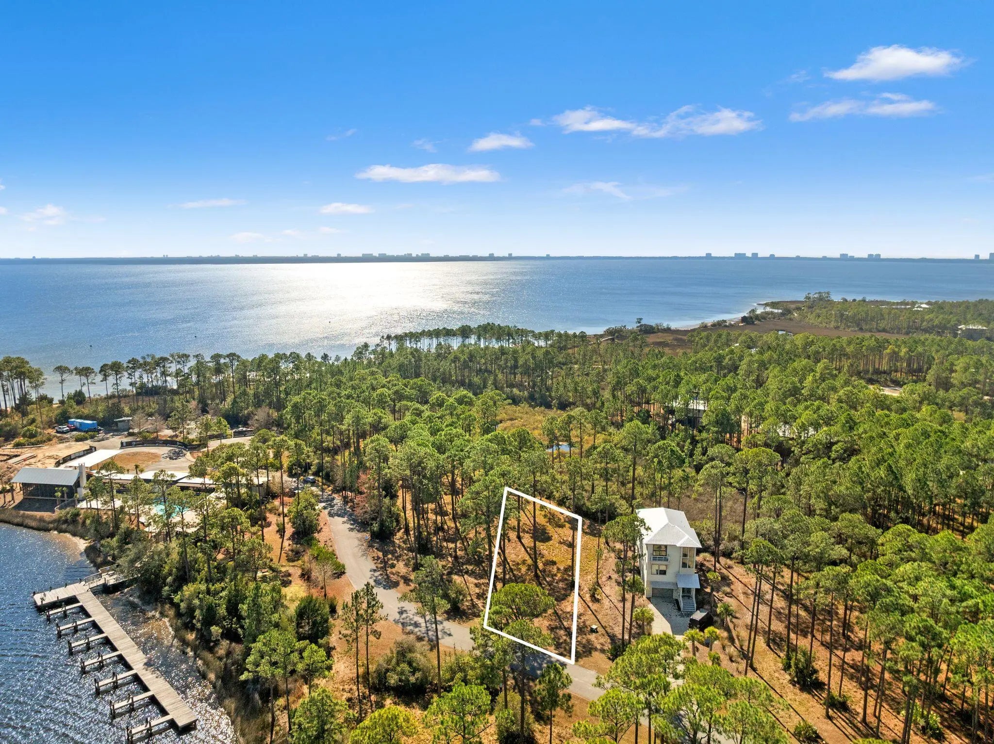 Photo of Listing #994297