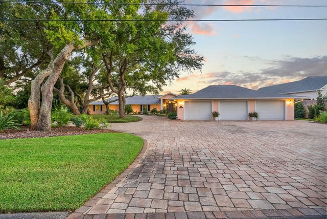 Photo of Listing #994303