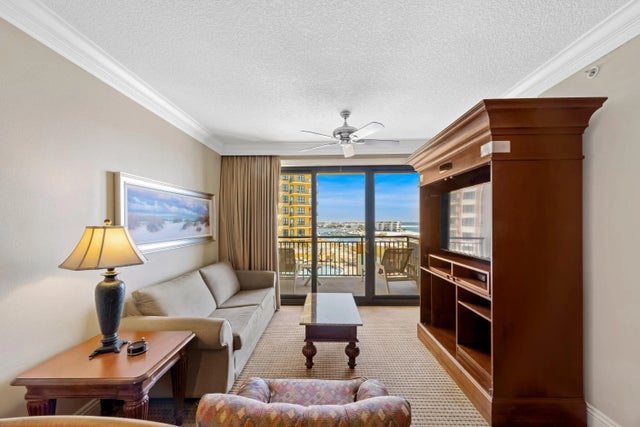 10 Harbor Boulevard W324, Destin