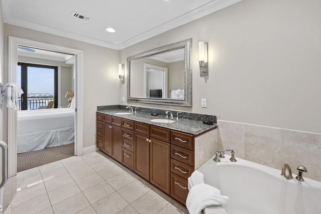 15 of 48 - 10 Harbor Boulevard W324, Destin, FL