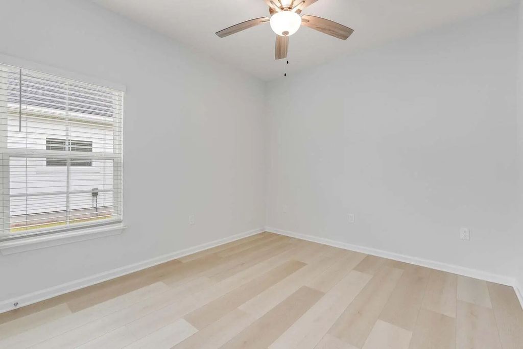 10 of 23 - 24 Riverwalk Circle, Freeport, FL