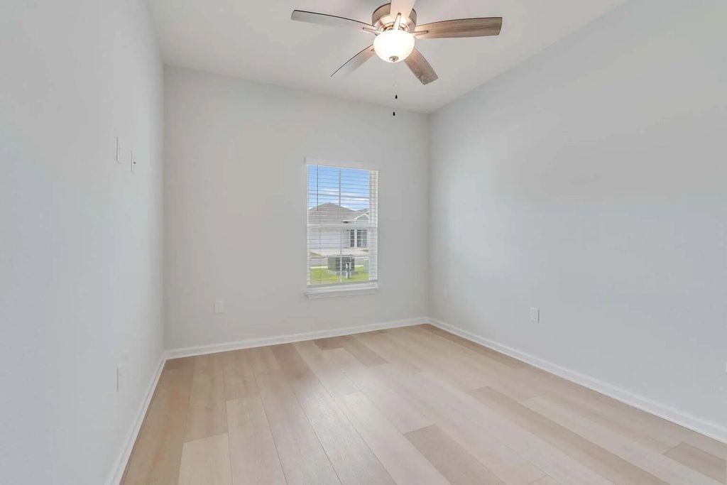 12 of 23 - 24 Riverwalk Circle, Freeport, FL