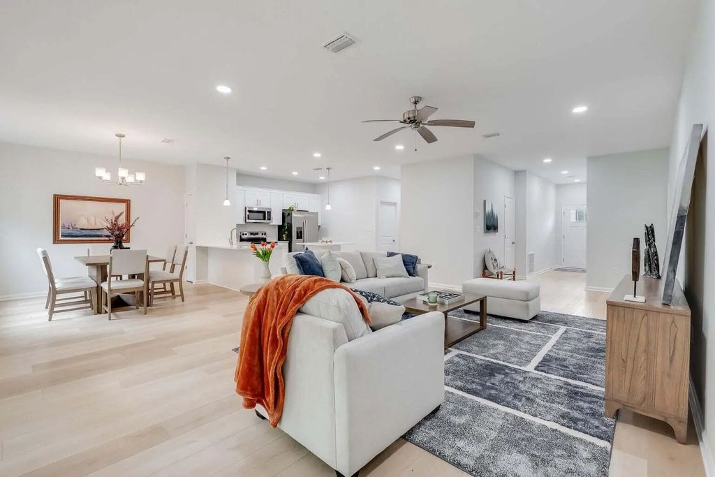 2 of 23 - 24 Riverwalk Circle, Freeport, FL