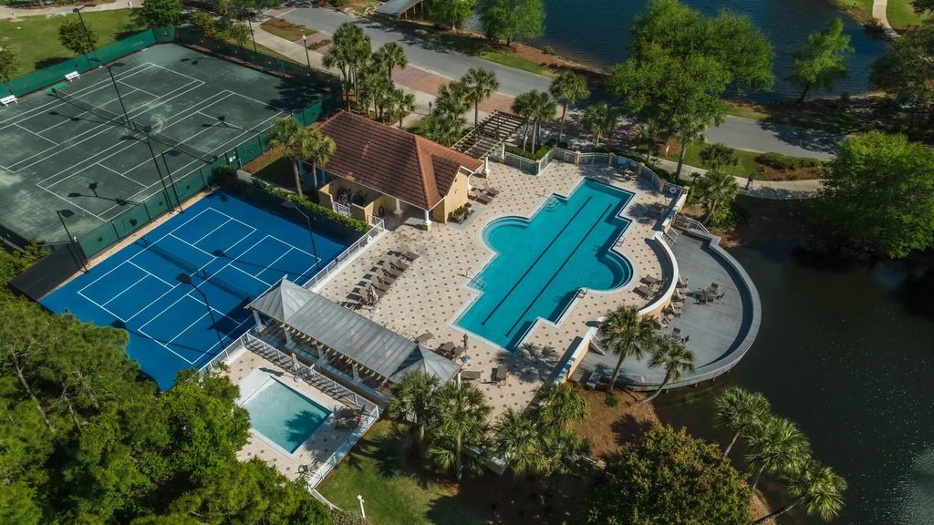 10 of 58 - 4572 Sailmaker Lane, Destin, FL