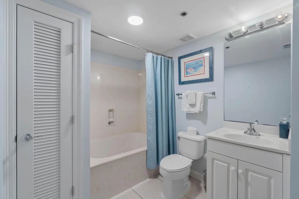 22 of 36 - 1751 Scenic Highway 98 216, Destin, FL