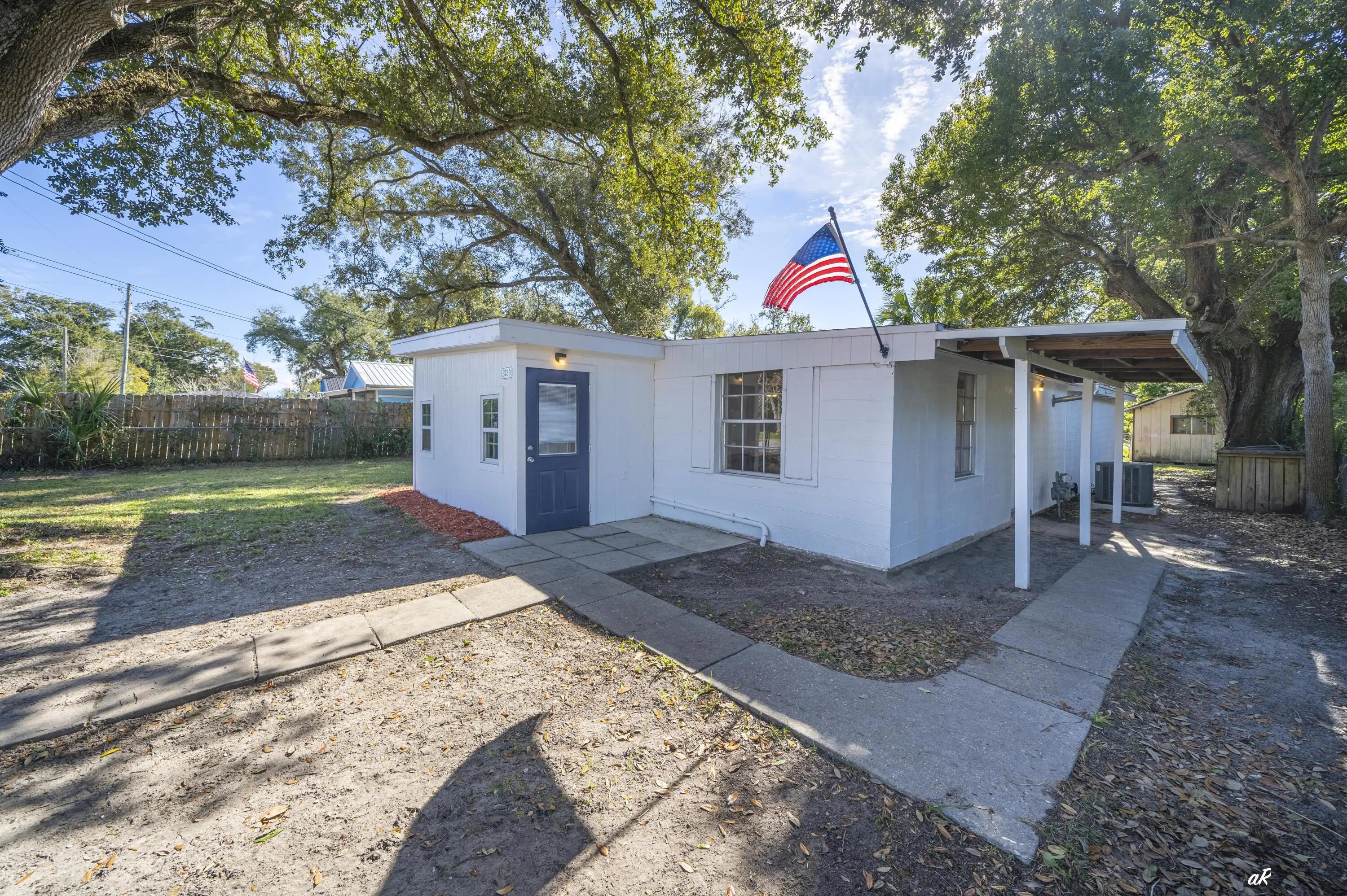 3730 E 8th Court, Panama City