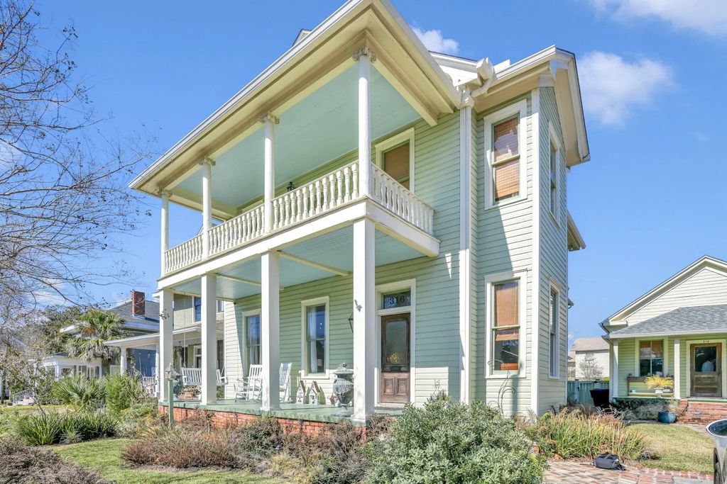 316 W Strong Street, Pensacola