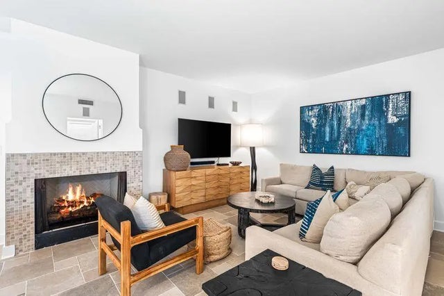 136 Georgetown Avenue 3d-2, Inlet Beach.