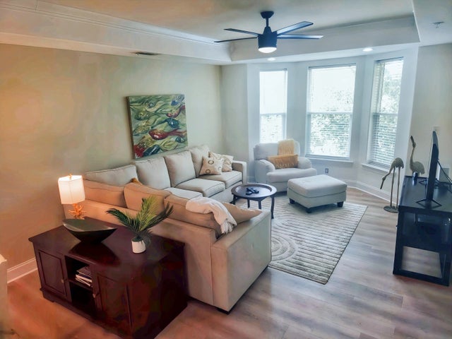 251 S Mattie M Kelly Boulevard 306, Destin