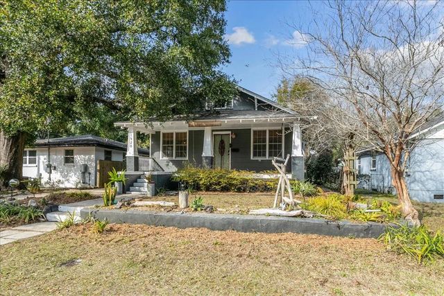 Photo of Listing #995986