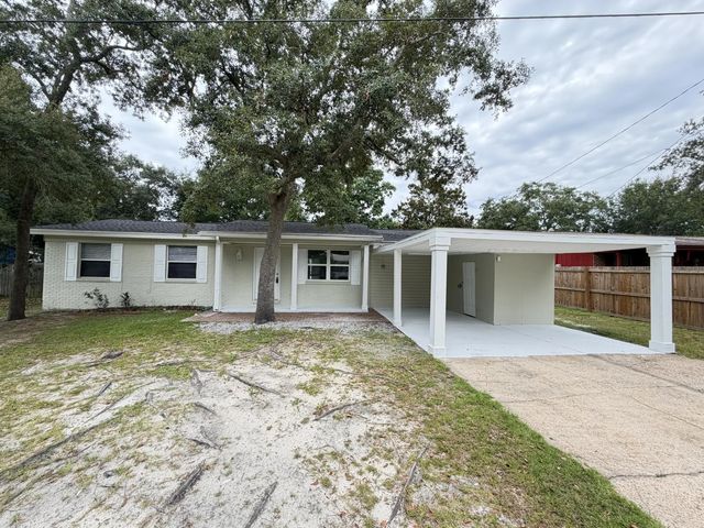 Photo of Listing #994782