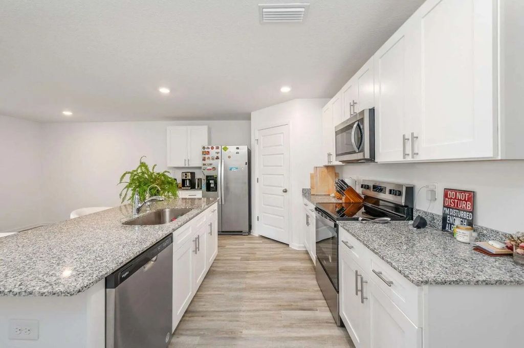 14 of 34 - 103 Riverwalk Circle, Freeport, FL
