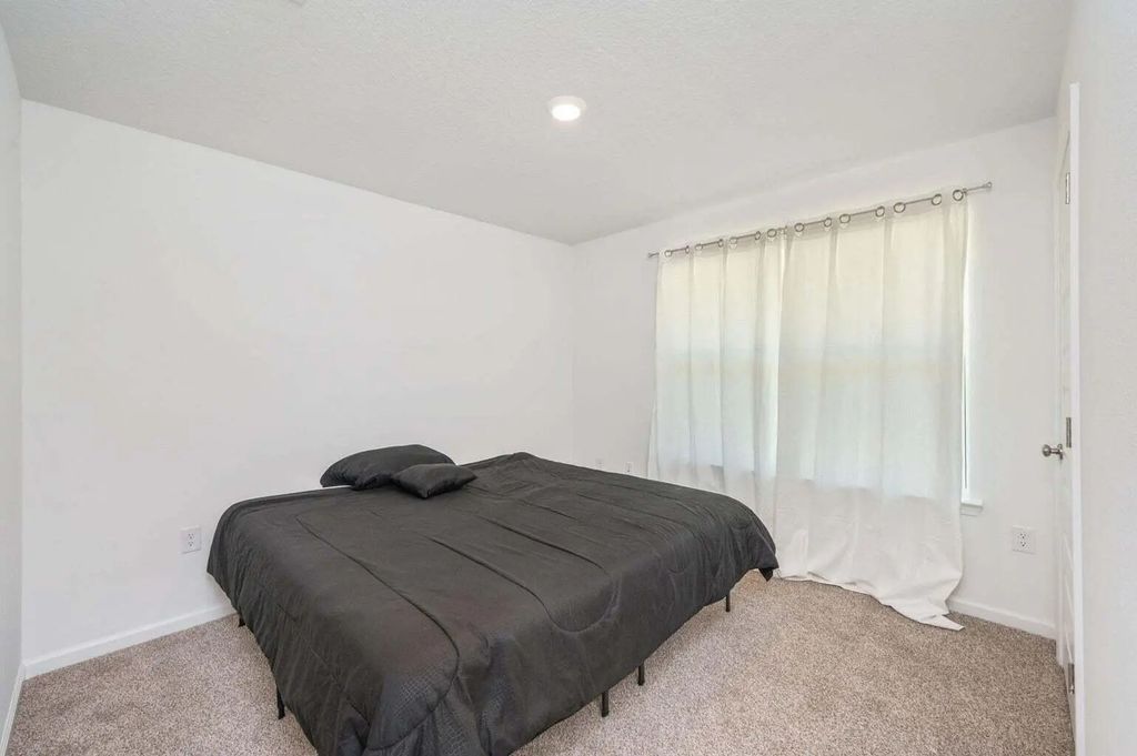 32 of 34 - 103 Riverwalk Circle, Freeport, FL
