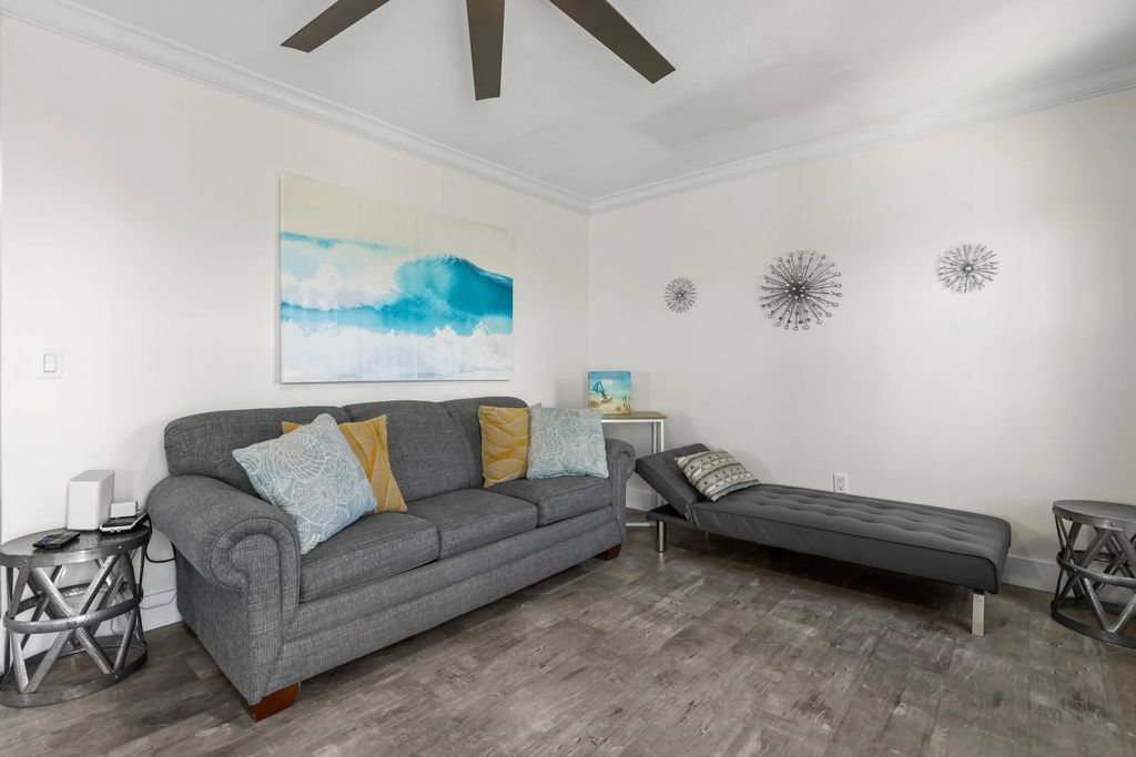 17 of 43 - 22 Moreno Point Road Unit 03, Destin, FL