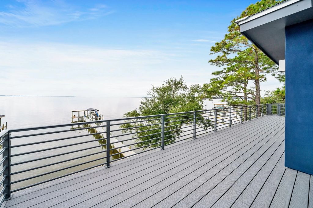 49 of 90 - 36 Creek Harbour Boulevard, Freeport, FL