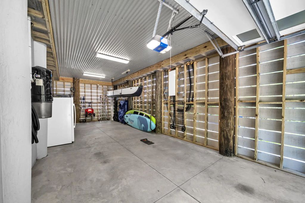 85 of 90 - 36 Creek Harbour Boulevard, Freeport, FL
