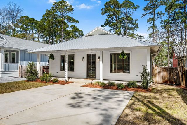 Photo of Listing #997401