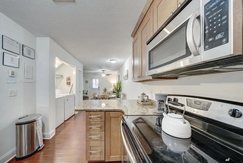 10 of 41 - 624 W Caladium Circle B, Panama City Beach, FL