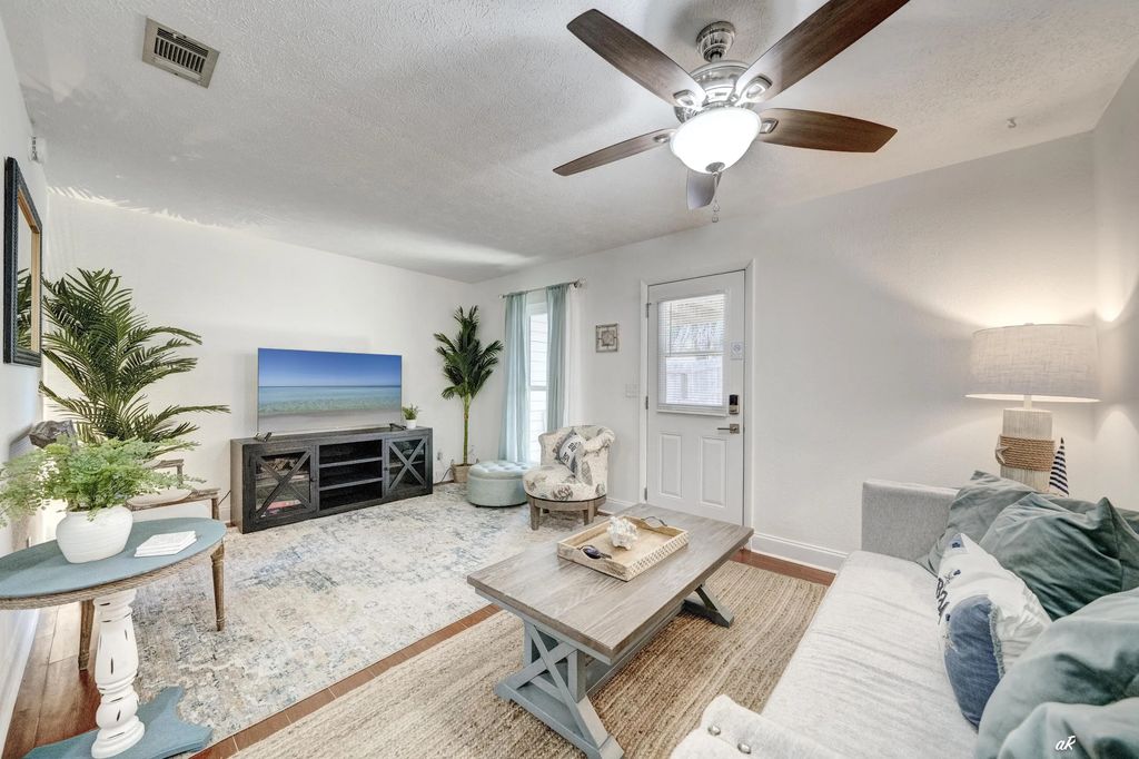 6 of 41 - 624 W Caladium Circle B, Panama City Beach, FL