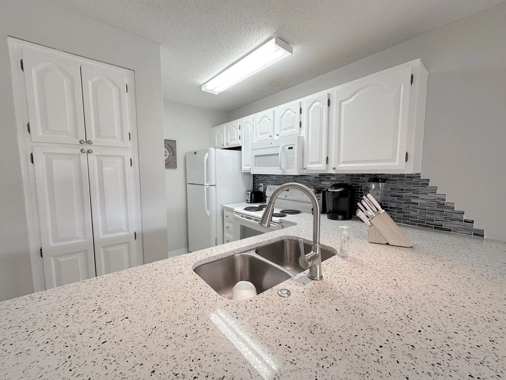 16 of 57 - 8730 S Thomas Drive Unit 213, Panama City Beach, FL