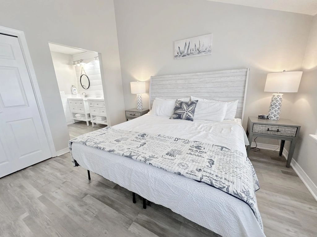 29 of 57 - 8730 S Thomas Drive Unit 213, Panama City Beach, FL