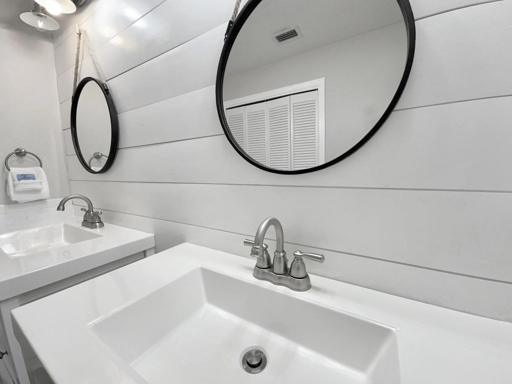 33 of 57 - 8730 S Thomas Drive Unit 213, Panama City Beach, FL