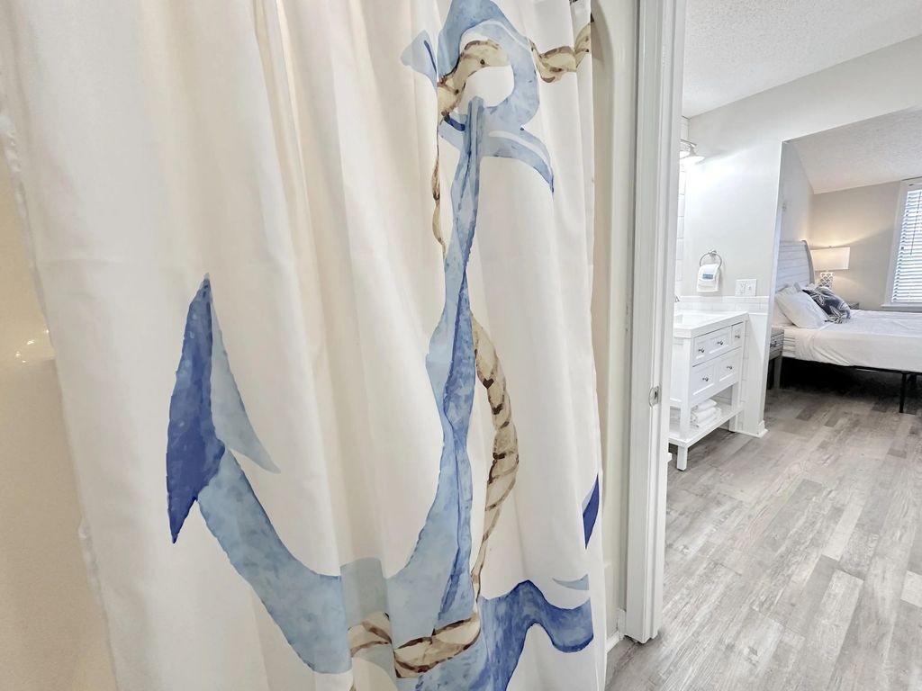 34 of 57 - 8730 S Thomas Drive Unit 213, Panama City Beach, FL