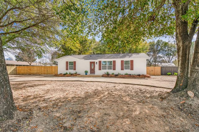 Photo of Listing #995069
