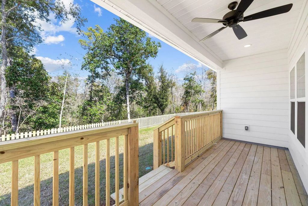 12 of 30 - 72 Riverwalk Circle, Freeport, FL