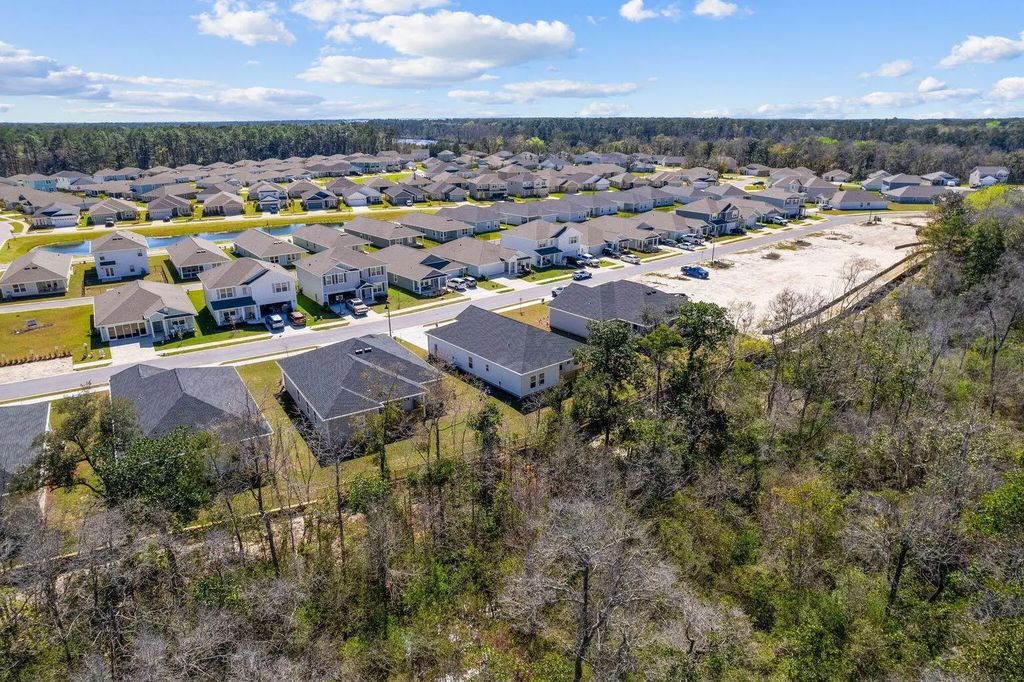 26 of 30 - 72 Riverwalk Circle, Freeport, FL
