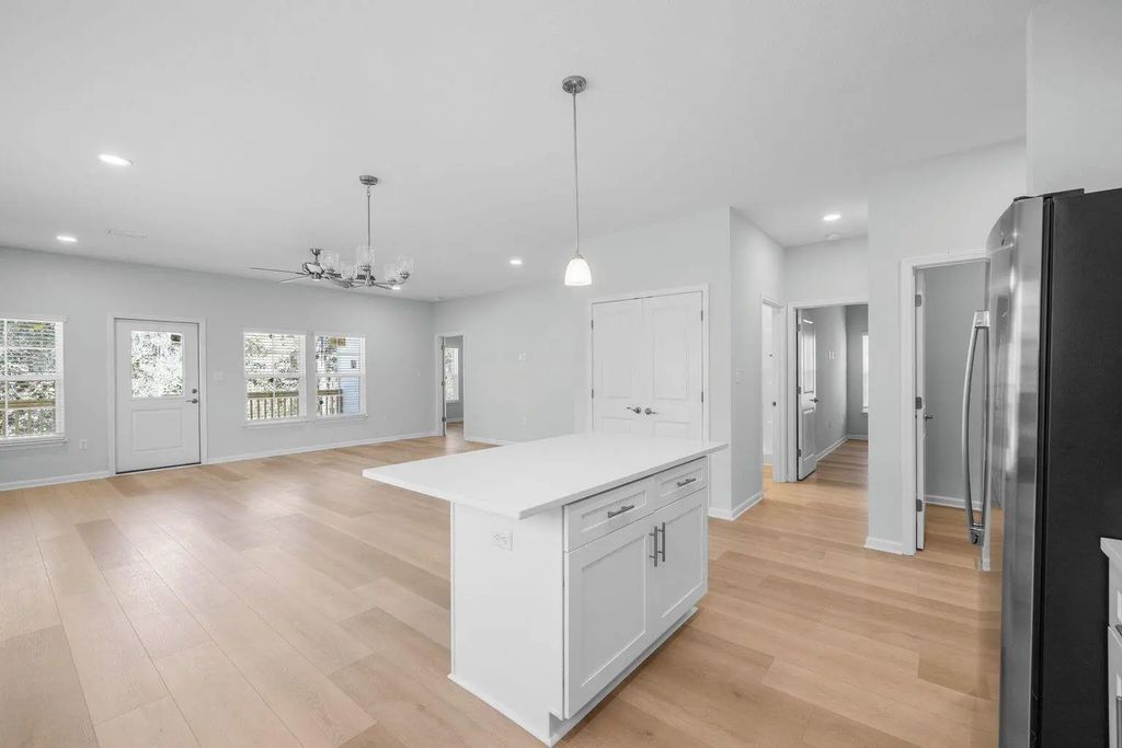 4 of 30 - 72 Riverwalk Circle, Freeport, FL