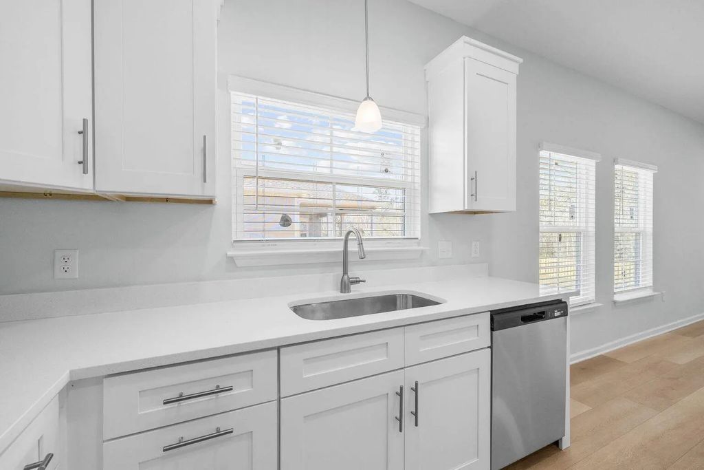 5 of 30 - 72 Riverwalk Circle, Freeport, FL